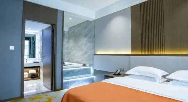 Семейный люкс Mengzi Hongxiang Hotel