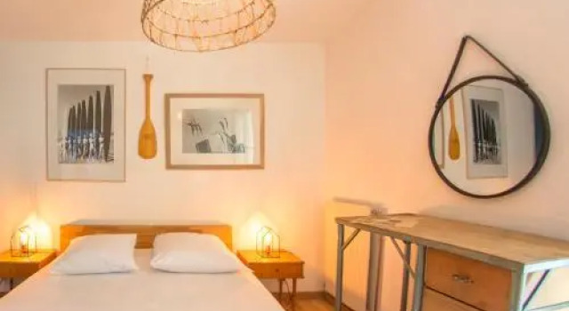 Off Appartement 3, Забронировать Апартаменты/квартира Апартаменты Монпелье, рядом с Торговая палата Hôtel Saint-Côme, Апартаменты/квартира