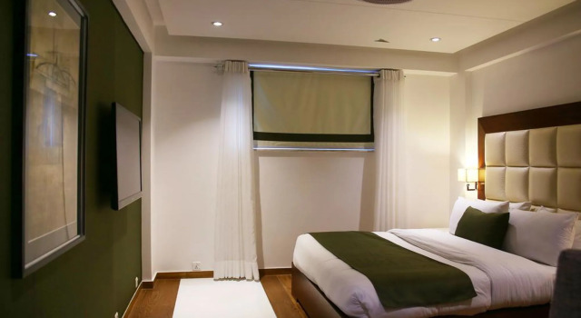 Lahore Continental Hotel, Reservar Hotel Hotéis em Lahore com estacionamento, Estacionamento
