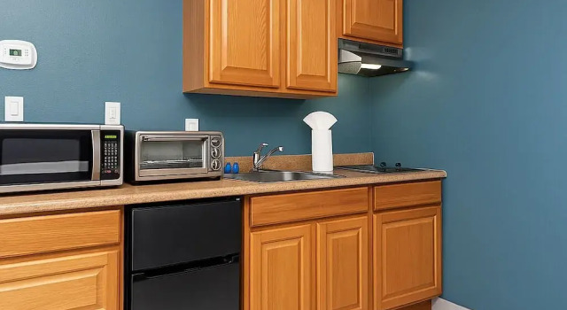 Люкс Oyster Bay Inn & Suites