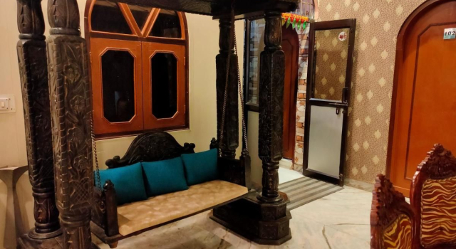 Hotel Rashmi Agra