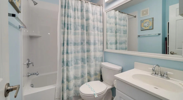 Апартаменты Oceanfront Carolina Beach Condo w/ Pool & Views!