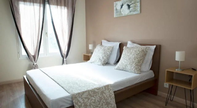 Villa avec Jardin 600m² Netflix proche Toulouse, Rezerwuj Willa Domki letniskowe w Haute-Garonne, Domek