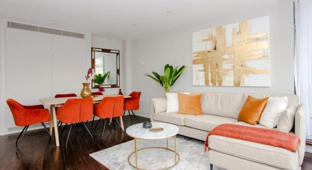 The Parliament View Place - Modern and Bright 3bdr Flat, Забронировать Апартаменты/квартира Апартаменты Лондона, рядом с Памятник «Боудикка и ее дочери», Апартаменты/квартира