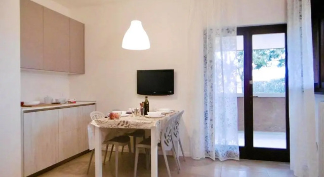 Apartment with one bedroom in Sirmione with shared pool furnished terrace and WiFi 200 m from the beach, Забронировать Апартаменты/квартира Апартаменты Лугана-ди-Сирмионе, Апартаменты/квартира