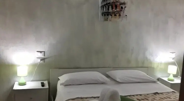 Двухместный номер Standard Цокольный этаж IRIS COTTAGE b&b