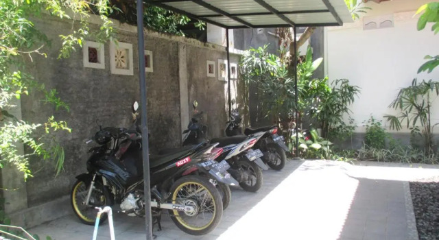 Mona Homestay, Book Apartment Cheap Hotels in Bali