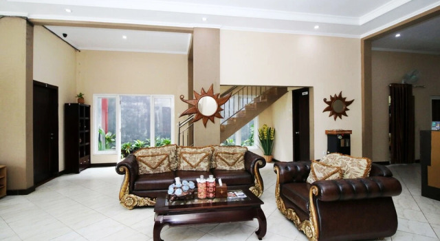 Airy Manggar Merbabu Belitung, Rezerwuj Hotel Manggar Sumatra