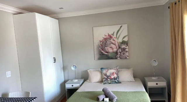 Guest house on Gillian Unit 3, Забронировать Гостевой дом Гостевые дома Баллито, Гостевой дом