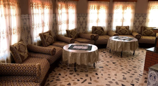 Villa Bellouti, Rezerwuj Willa Hotele w Tanger-Tetouan z parkingiem, Parking