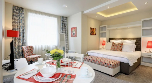 Полулюкс City Boutique Inn