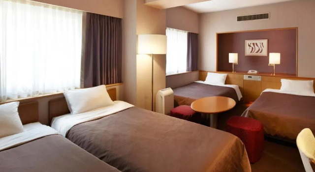 Четырёхместный номер Hotel New Hankyu Osaka