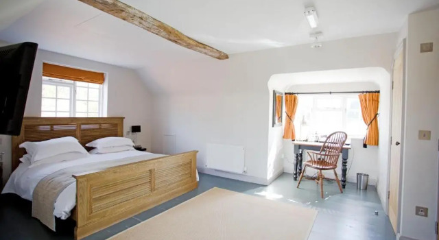 Номер Comfort The Old House Inn