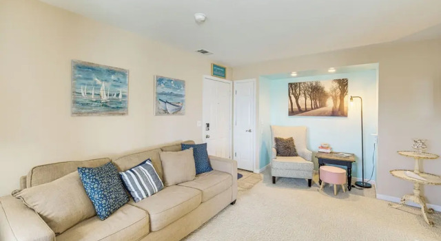 1 Mi to Ferry: Port Clinton Condo w/ Beach View!