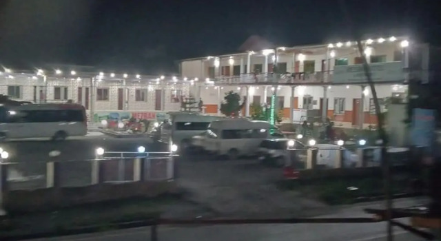 Mezban Hotel & Restaurant