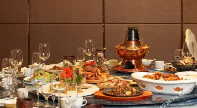 Hailuogou Gongga Shentang Hot Spring Hotel, Reserva ahora Hotel Moxi Sichuan