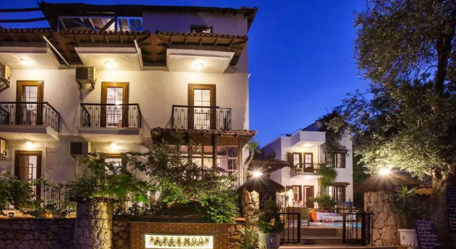Papermoon Hotel & Apartments