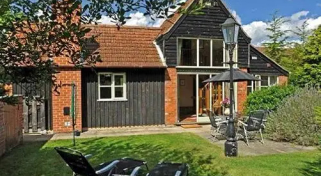 Woodman's Cottage
