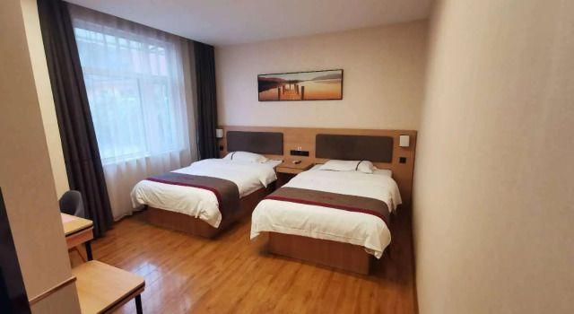 Jun Hotel Shandong Dezhou Qihe County Yingbin Square, Buchen Sie Hotel Qihe Shandong