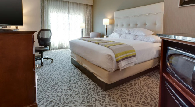 Номер Standard Drury Inn & Suites Pittsburgh Airport Settlers Ridge
