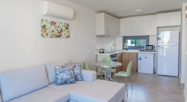 Апартаменты Comfort Zef Residence
