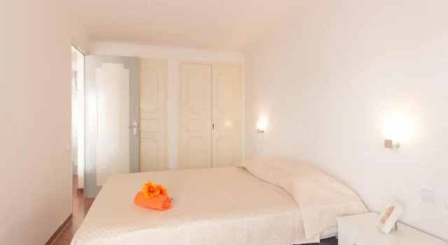 Gisamar Ref 1124, Varaa Hotelli Hotellit Tarragonès uima-altaalla, Uima-allas