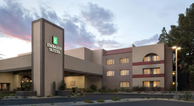 Embassy Suites by Hilton Phoenix Tempe
