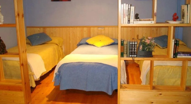 Casa Artio, Book Hotel Hotels in Aragon with Parking, Parking