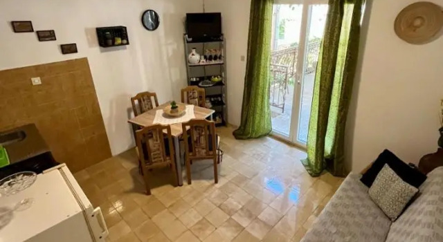 Apartment Bogomir - 80m from beach