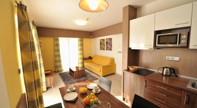 Апартаменты с балконом Hotel Jirinka