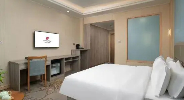 Manju Hotel (Hangzhou Xiaoshan Airport Yipeng Subway Station)