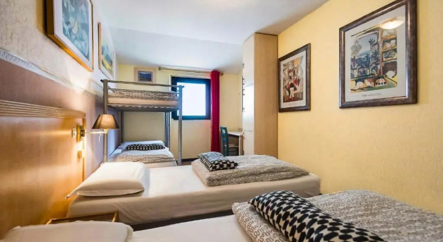 Трёхместный номер Villa Saint Exupery Beach Hostel