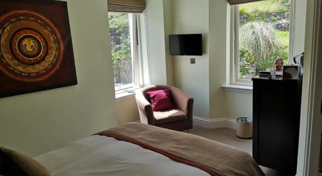 Seaview Guesthouse (Adults Only)