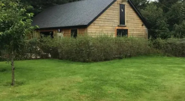Студия Deluxe Log cabin