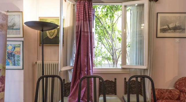 Metaxourgio Luxury Suite, Забронировать Отель Отели Афины 3 звезды, рядом с Книжный центр, 3*