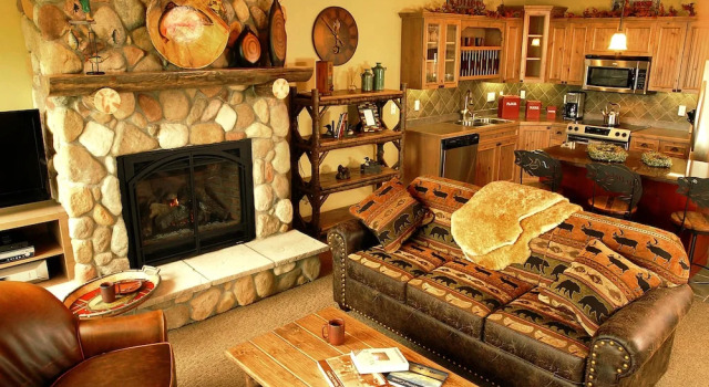 Trappers Landing Lodge, Book Feriehus Hoteller i Walker med parkering, Parkering