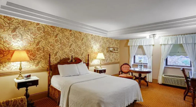 Best Western Potsdam University Park Inn