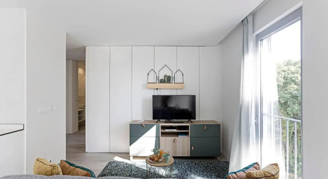 Stylish Flat W/ Gym & Parking by LovelyStay, Забронировать Отель Порту Регион Порту, рядом с Издательство Porto Editora