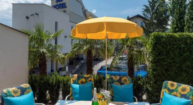 Двухместный номер Standard с балконом Barry Memle Lake Side Resort