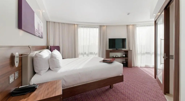 Двухместный номер Accessible Hampton by Hilton London Waterloo