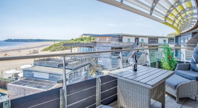 Апартаменты Waters Edge - 2 Bedroom Apartment - Tenby