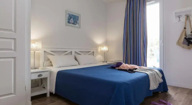 Maisonette by Hourtin-carcans Lake, Rezerwuj Dom wakacyjny Hotele w Gironde z parkingiem, Parking