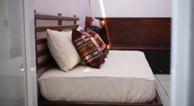 La K-leta Guest House, Book Pension Hoteller i Galápagos med parkering, Parkering