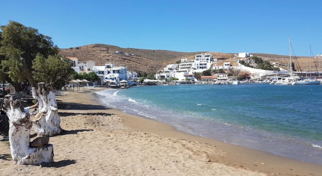 Theis Seafront Retreat - Loutra Seaview Bliss, Prenota Appartamento Loutra Kythnos