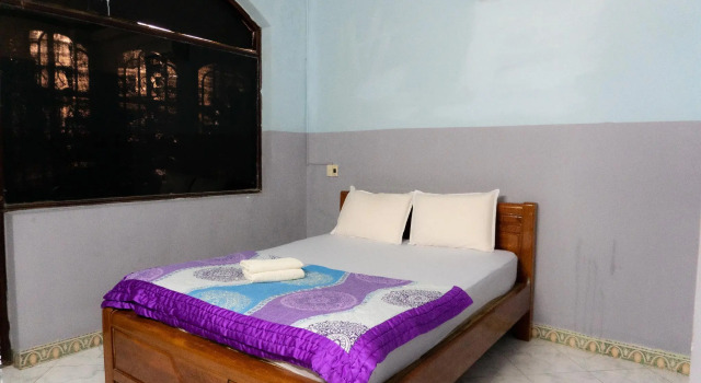 Viet Hung Hotel by Zuzu, Забронировать Отель Binh Tan District 