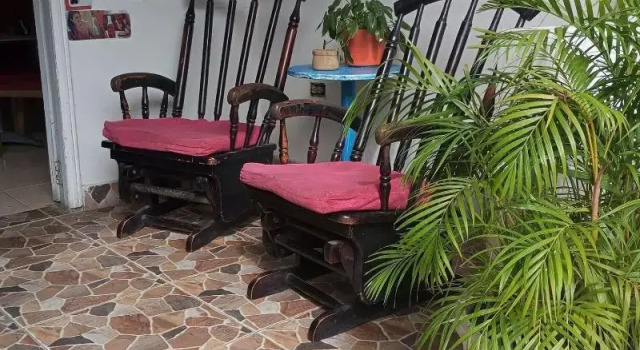 Nahimara Champeta Hostel, Забронировать Хостел Отели Картахены с парковкой, рядом с Bolivar Park, Парковка