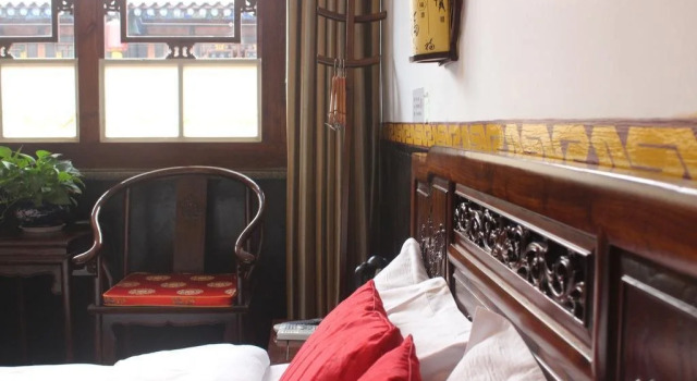 City Wall Old House.Ji Residence