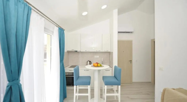 Апартаменты с балконом J & P Apartments Orahovac