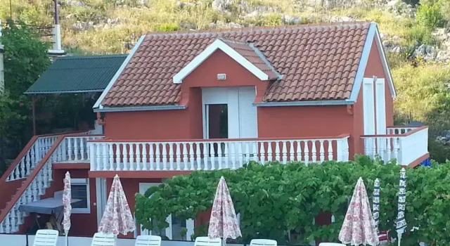 Apartments Bibic, Buchen Sie Ferienwohnung Krimovica Gemeinde Kotor