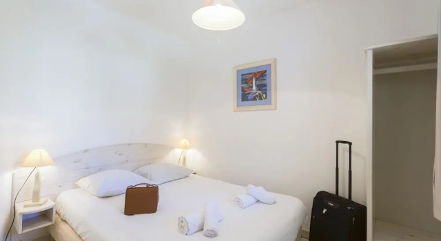 Апартаменты c 1 комнатой с балконом Garden & City Six-Fours-les-Plages